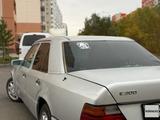 Mercedes-Benz E 300 1991 года за 600 000 тг. в Астана – фото 2