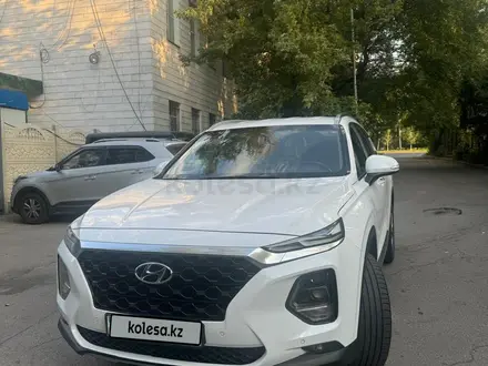 Hyundai Santa Fe 2019 года за 14 500 000 тг. в Алматы – фото 11