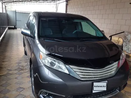 Toyota Sienna 2011 года за 6 000 000 тг. в Атырау