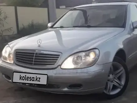 Mercedes-Benz S 320 2001 года за 5 000 000 тг. в Шымкент – фото 2