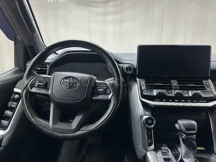 Toyota Land Cruiser Premium 2023 года за 50 700 000 тг. в Алматы – фото 9