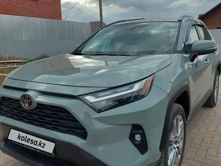 Toyota RAV4 2021 года за 15 700 000 тг. в Уральск – фото 8