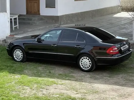 Mercedes-Benz E 320 2005 года за 7 300 000 тг. в Тараз – фото 2