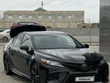 Toyota Camry 2017 года за 11 000 000 тг. в Атырау