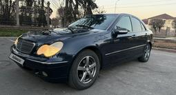 Mercedes-Benz C 320 2001 года за 3 100 000 тг. в Алматы – фото 3