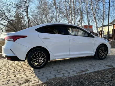 Hyundai Accent 2021 года за 7 100 000 тг. в Костанай – фото 9