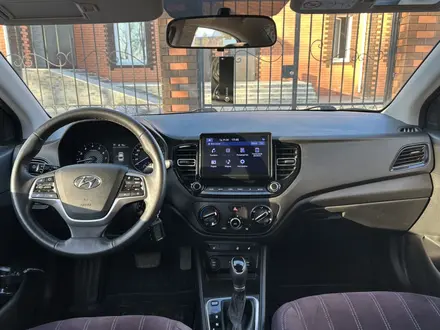 Hyundai Accent 2021 года за 7 100 000 тг. в Костанай – фото 11