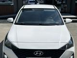 Hyundai Accent 2021 годаfor7 100 000 тг. в Костанай – фото 2