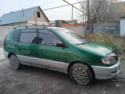 Toyota Ipsum 1996 года за 2 200 000 тг. в Алматы – фото 5