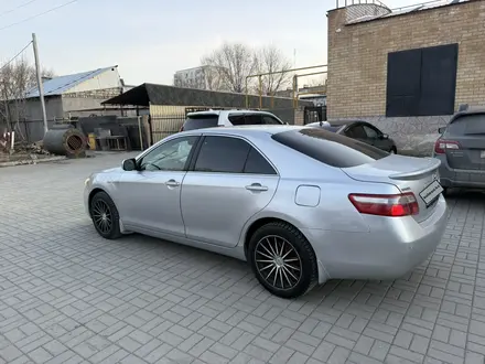 Toyota Camry 2007 года за 5 800 000 тг. в Актобе – фото 7