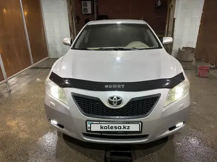 Toyota Camry 2007 года за 5 800 000 тг. в Актобе – фото 15