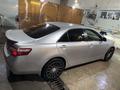 Toyota Camry 2007 года за 5 800 000 тг. в Актобе – фото 17