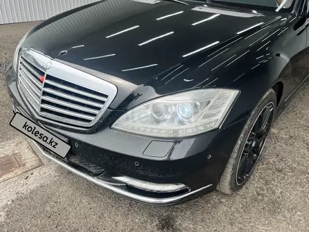 Mercedes-Benz S 500 2009 года за 8 344 000 тг. в Астана – фото 4