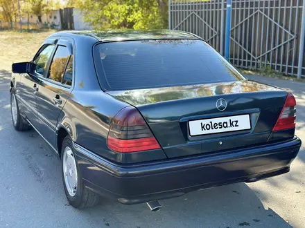 Mercedes-Benz C 180 1998 года за 2 550 000 тг. в Семей