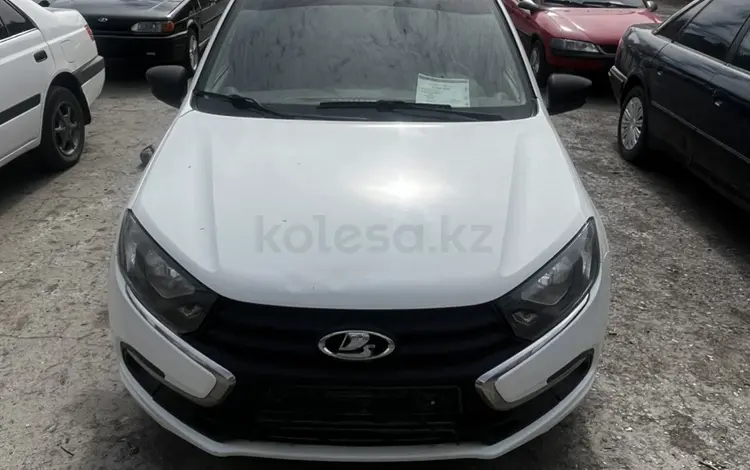 ВАЗ (Lada) Granta 2190 2019 годаүшін3 300 000 тг. в Костанай