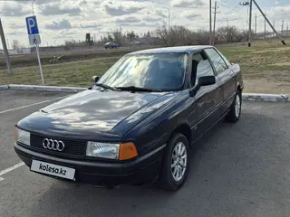Audi 80