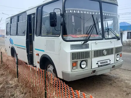 ПАЗ  3205 2012 года за 3 200 000 тг. в Атырау – фото 2