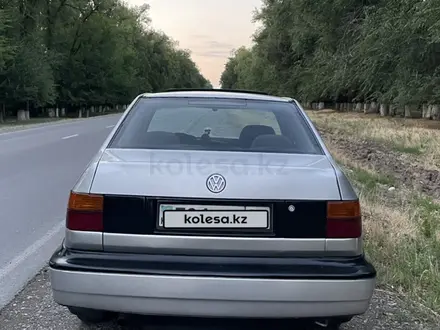 Volkswagen Vento 1993 года за 900 000 тг. в Тараз – фото 3