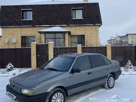 Volkswagen Passat 1990 года за 700 000 тг. в Караганда – фото 2