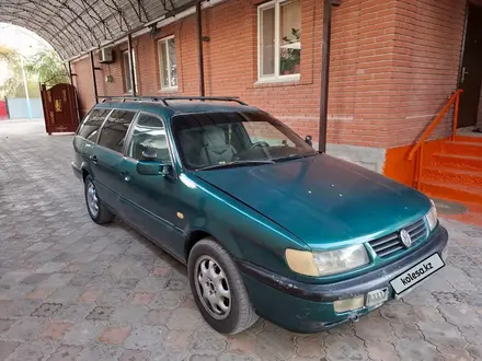 Volkswagen Passat 1994 года за 1 730 000 тг. в Жосалы – фото 4