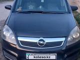 Opel Zafira 2005 года за 2 950 000 тг. в Шымкент