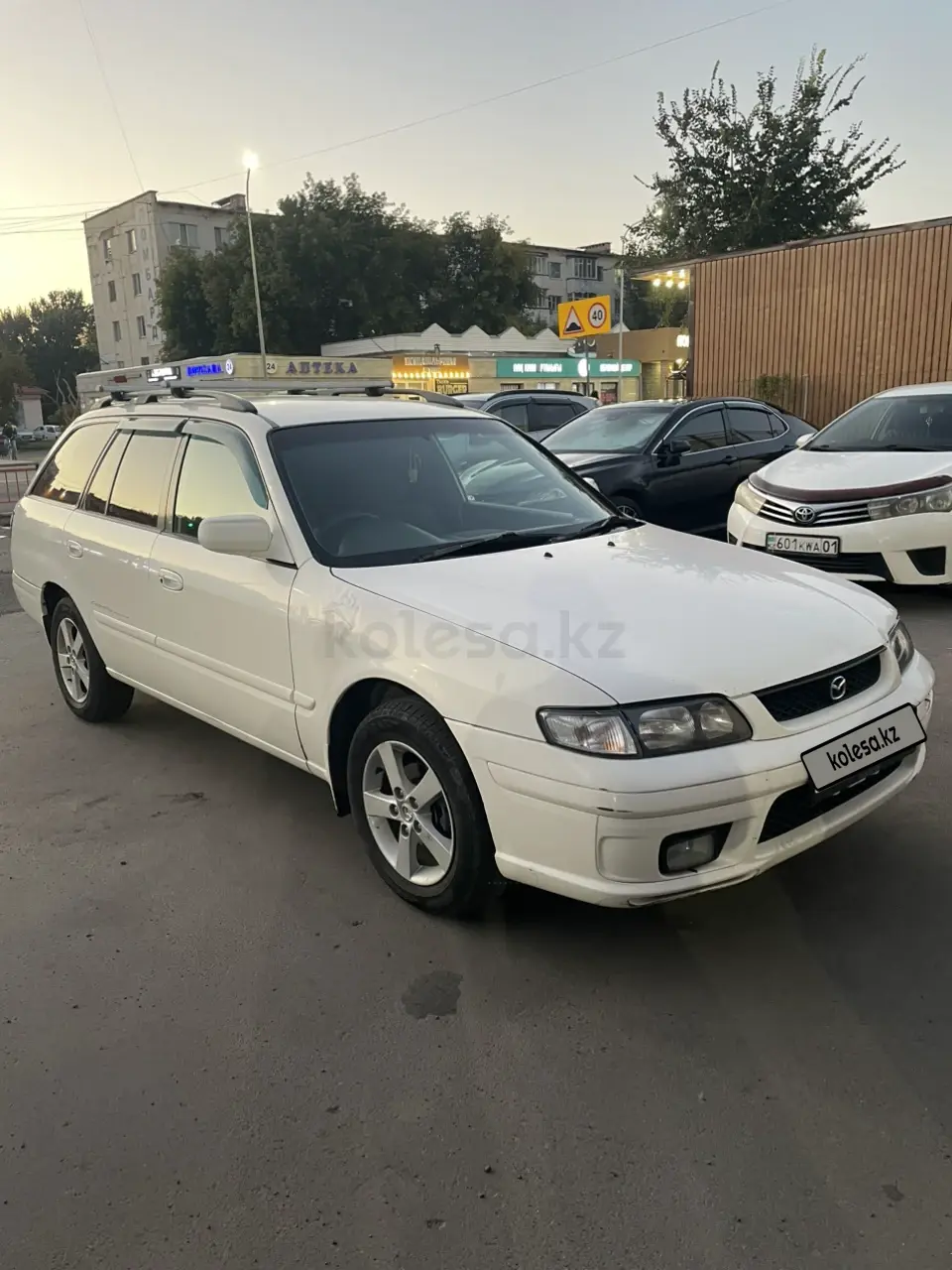 Mazda Capella, 1998
