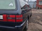 Volkswagen Passat 1994 года за 1 700 000 тг. в Караганда – фото 5