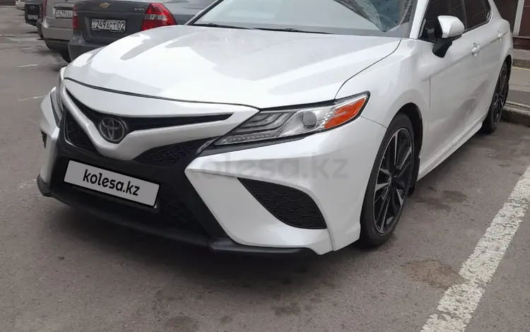 Toyota Camry 2018 годаүшін12 900 000 тг. в Алматы