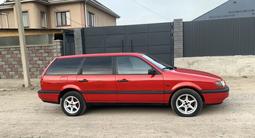 Volkswagen Passat 1994 года за 1 400 000 тг. в Алматы – фото 3