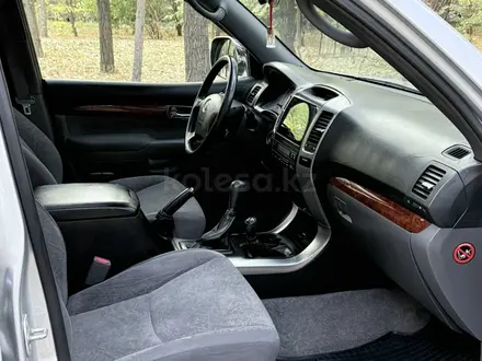 Toyota Land Cruiser Prado 2006 года за 12 800 000 тг. в Алматы – фото 21
