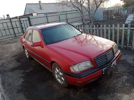 Mercedes-Benz C 220 1993 года за 1 700 000 тг. в Караганда – фото 3