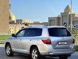 Toyota Highlander 2008 годаfor10 000 000 тг. в Туркестан