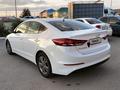 Hyundai Elantra 2017 годаfor4 500 000 тг. в Актобе – фото 3