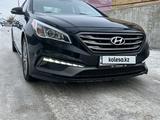 Hyundai Sonata 2015 годаүшін8 000 000 тг. в Актобе – фото 5