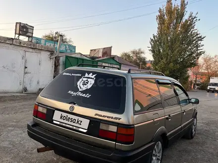 Volkswagen Passat 1992 года за 1 300 000 тг. в Кызылорда – фото 4