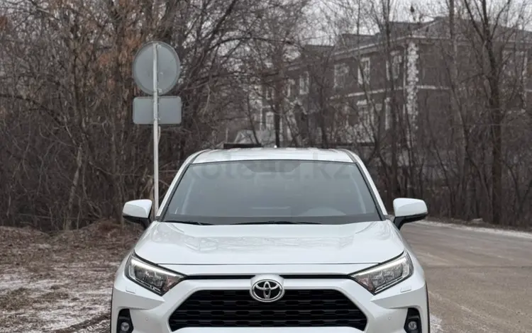 Toyota RAV4 2021 годаүшін16 750 000 тг. в Уральск