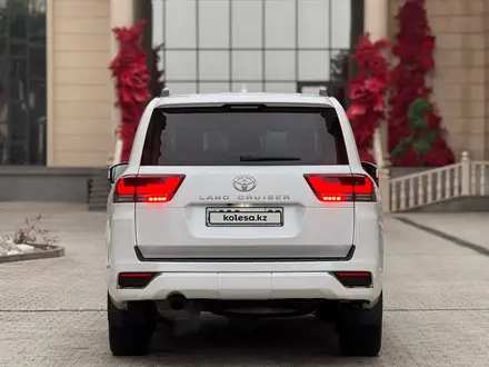 Toyota Land Cruiser 2023 года за 57 000 000 тг. в Алматы – фото 9