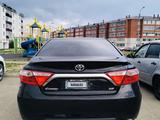 Toyota Camry 2016 года за 7 500 000 тг. в Уральск – фото 4