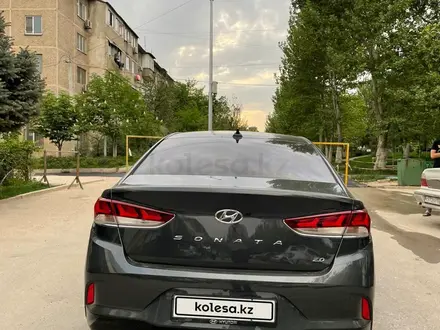 Hyundai Sonata 2019 года за 10 100 000 тг. в Шымкент – фото 2