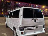 Volkswagen Caravelle 2000 года за 5 800 000 тг. в Астана – фото 4