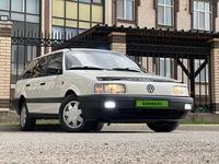 Volkswagen Passat 1993 года за 1 522 719 тг. в Караганда