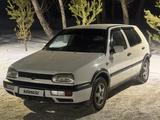 Volkswagen Golf 1993 года за 1 600 000 тг. в Караганда