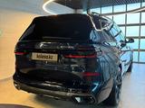 BMW X7 2024 года за 77 500 000 тг. в Алматы – фото 3