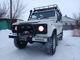 Land Rover Defender 2002 годаүшін7 500 000 тг. в Алматы