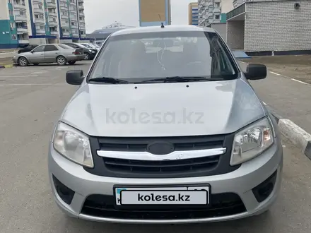 ВАЗ (Lada) Granta 2190 2015 года за 3 200 000 тг. в Семей