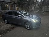 Hyundai Accent 2020 года за 7 740 000 тг. в Алматы – фото 2