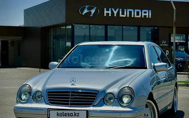 Mercedes-Benz E 320 2001 года за 5 500 000 тг. в Жанаозен