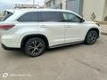 Toyota Highlander 2016 годаүшін10 500 000 тг. в Актау – фото 2