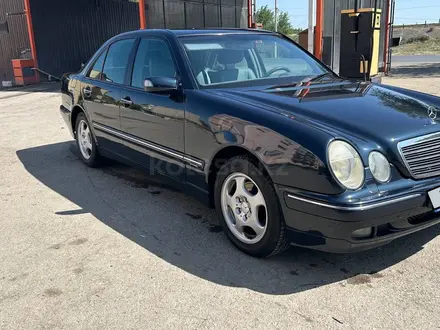 Mercedes-Benz E 280 2001 года за 5 000 000 тг. в Кызылорда – фото 2