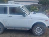 ВАЗ (Lada) Lada 2121 2001 годаүшін800 000 тг. в Семей – фото 2